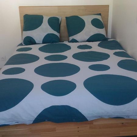 Studio Parking Gratuit Sur Place Claye Souilly Exterior foto